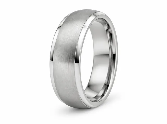 Classic Comfort-Fit Band in Platinum